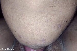 Milf Wants Her Pussy Licked 😋