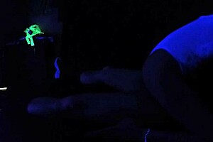 Carrie B Gives Deepthroat Blowjob!