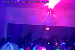 Did cherise roze strip at queens super lounge halloween party in phila pa?