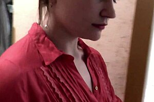 Pervert Husband Watches Beautiful Girl Shower In Public