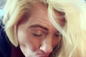 Hooker facial cumshot