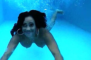 Oriental Stripper Maxine X Got Dicked!