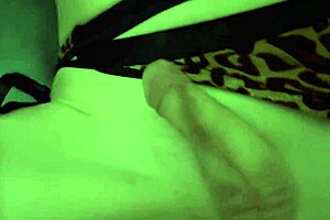 Second part trans threesome 😏