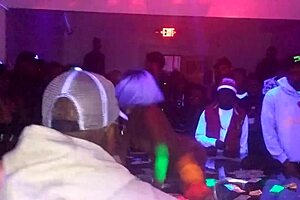 Did cherise roze strip at queens super lounge halloween party in phila pa?