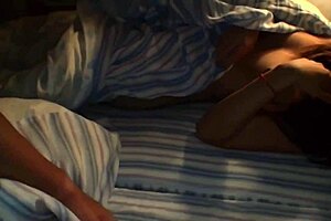 homesexporn with 2 asian babes