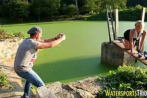 weird slut fucking and peeing?