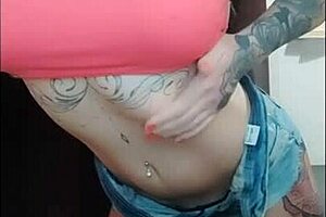 Toda Gostosa E Tatuada Se Mostrando Na Web