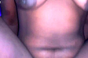 She has a quickie with oiled ass in cowgirl riding bareback