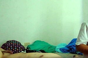 gordibuena le gusta chuparme la polla hasta sacarme toda la leche