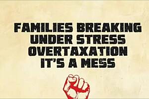 Hot amateur college girl drains her brother's cock