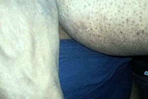 sucking and fingering pussy at the rest stop