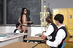 Italian Teacher Valentina Nappi Prepares For Sats