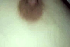 gretala - gode col cazzo sul seno