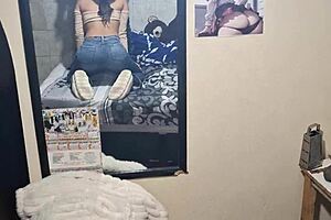 Novia dando una mamada quiere la lechita en su cara