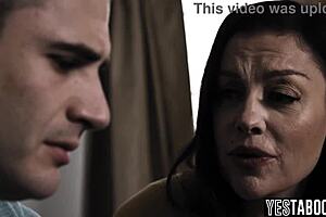 Lonely Mature Milf Seduces Big Dick