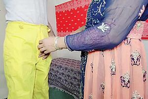 Muslim beauty in hijab with charming acts of anal sex desi muslim amrozia bhavi and devors best anal xxx in hindi