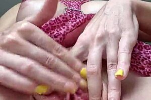 blonde mycandyalice masturbates in amateur first person video