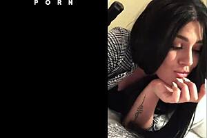 unreal thicky thick white girl has amazing fuck skills