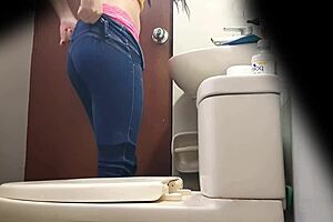 pissing hidden cam argentinian girl pissing