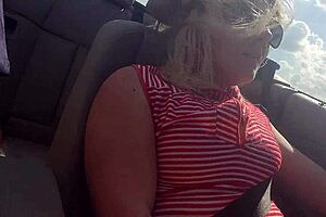 squirting hot blonde dildo fucking herself in convertible on highway