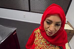 Sasha Pearl gets bred in intense session