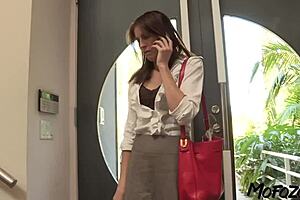 蒙面入侵者深喉饥渴办公室工作者