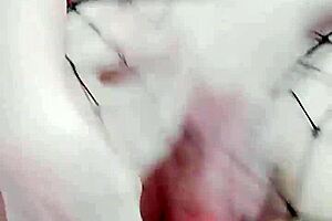 branquinha se masturbando, oh god it's so good