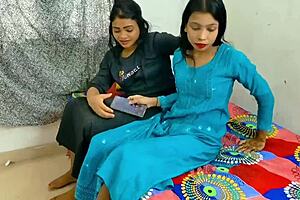 best threesome sex 2025 - rahul fucked his girlfraind and wife on the same bed threesome sex enjoyed together