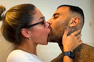 Rangel carlos screams, fuck me hard on all fours!