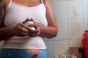 Eu quero carinho na xereca