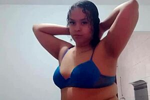 Hot latina feels orgasm from pussy licking