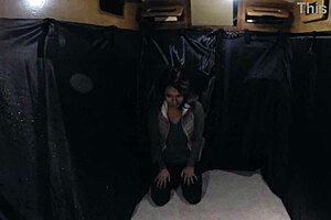 Mandy Mynxx Fucks Stranger In His Creeper Van