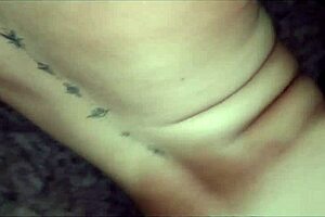 Putita Cachonda Se Queda Sola En Casa Y Llegó El Padrino A Darle Por El Culo!