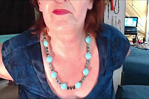 915 breed my thickness today dawn demands you impregnate her 😈