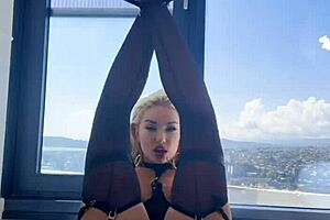 Pov Sloppy Blowjob in Stockings & Solo Play