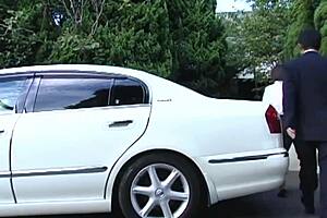 oh god, that smoking office slut's hairy pussy getting pummelled so hard in missionary!