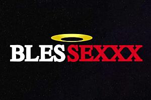 Incredible Fuck With An Office Secretary