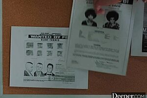 Hey, ultimate baddie Lulu dominates that young rookie cop with handcuffs and deepthroat action 😈