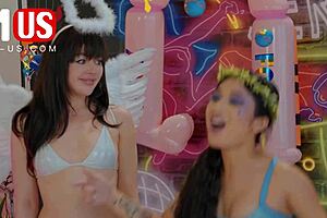 Jerkaoke - Whitney Wright And Leo Vice Fuck Each Other And Play Games