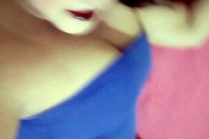 Scorpiotinna showing her stockings and beautiful feet