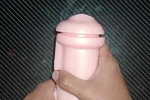 Kisses On Both Sides Of The Vagina To The Mouth