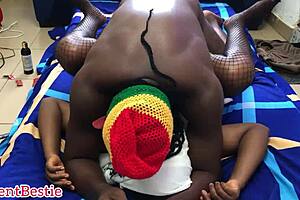 couple deep missionary homemade sex 💕