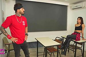 When I Get Home Late I Meet A New Teacher With A Very Big Cock That Makes Me Enjoy Pleasure In The Classroom