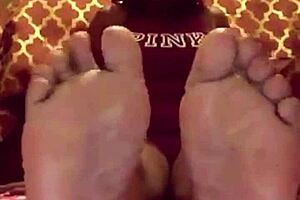Chatting about stunning ebony feet in casual conversation