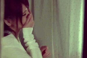 yua ariga pulls out mischievous fellatio in uber-sexy japan video