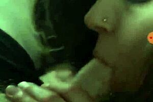 wife gives blowjob on periscope