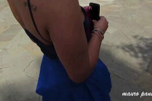 Meeting someone in the streets of Medellin - Kylei Ellish