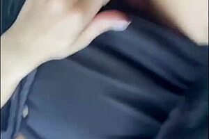 Ki-sim gets naked on the street and fucks a guy.