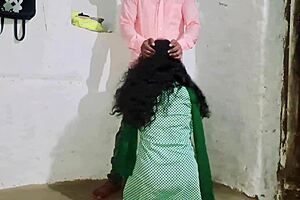 College Se Aaye Stepsister Pusssy Fuck After Class Teacher With Big Clit And Gaping