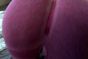 Curvy Latina Does Home Cardio Fucking Hard 😏